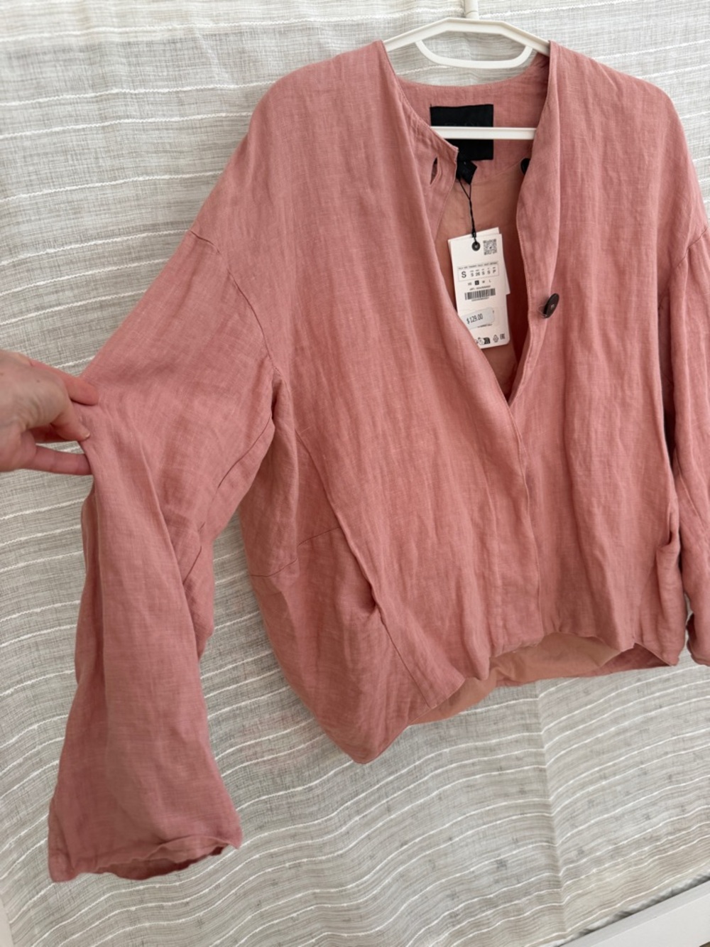 Women’s Lightweight Dust Pink Oversided Bomber - Picture 12 of 15